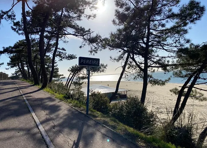 De Standing 4 Etoiles Pereire A Pied 100m