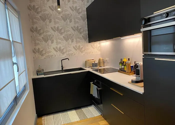 Daire De Standing 4 Etoiles Pereire A Pied 100m