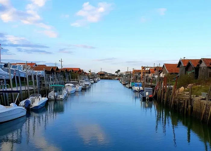 De Standing 4 Etoiles Pereire A Pied 100m